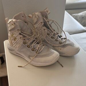 Under Armour Women's Cream and Gold Volleyball/Court Shoes